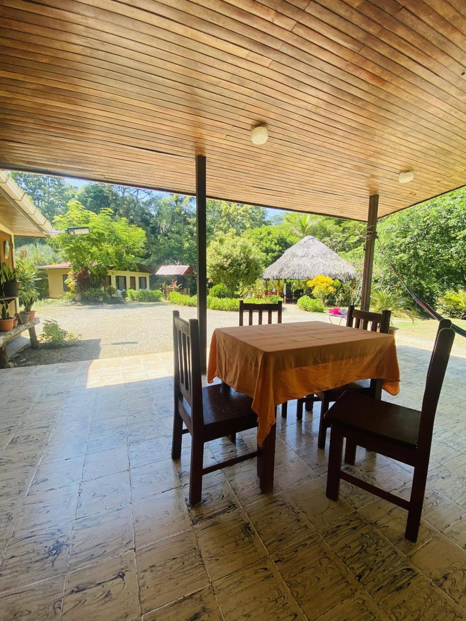 La Purruja Lodge Голфито Екстериор снимка